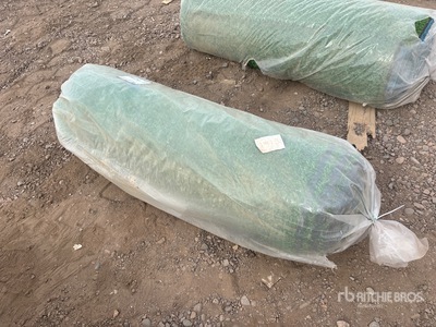 3.3'ft.x 49.2'ft.Artificial Grass Turf Drainage Holes with Rubber Backing
