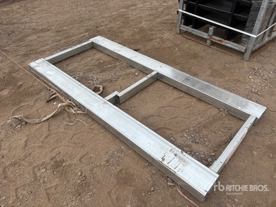 3'ft.× 7'ft. Forklift pallet thickening (metal)
