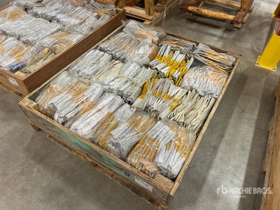 Quantity Of welding Gloves