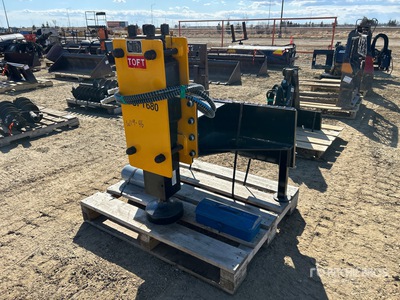 2025 TOFT TOFT680 Hincapostes para Minicargadora (Unused)