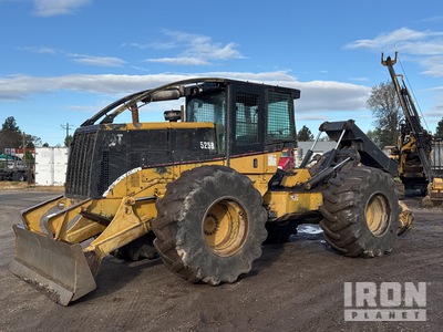 2004 Cat 525B 4x4 スキッダ