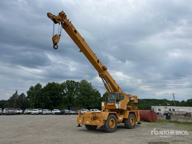 1990 Grove RT630B 30 ton 4x4x4 Rough Terrain Crane