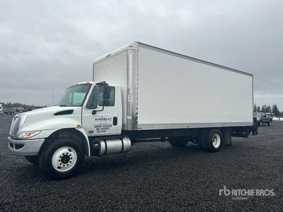 2018 International 4300 4x2 Van Truck