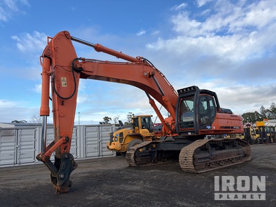 Doosan DX520 LC Tracked Excavator