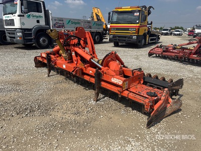 1997 Maschio Falco 4000 Herse plieuse