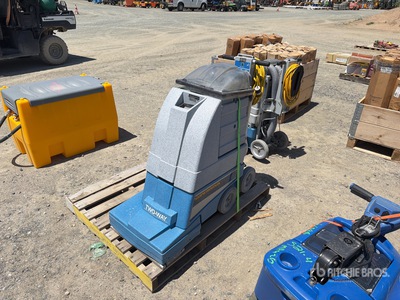 Edic Supernova 1200 Walk-Behind Extractor de Alfombras