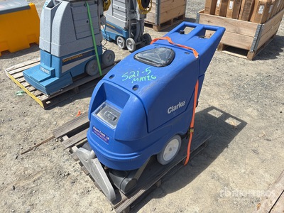 Clarke Clean Track 18 Walk-Behind Electric Extractor de Alfombras