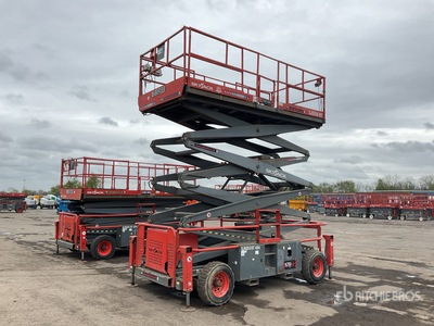 2016 Skyjack SJ9250 4x4 Diesel Scissor Lift