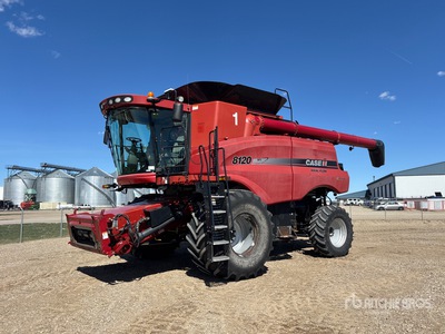 2010 Case IH 8120 Mietitrebbia