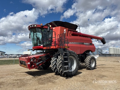 2010 Case IH 8120 Combine Harvester