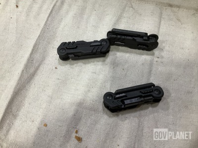 (34) Gerber Weapons Cleaning Tools