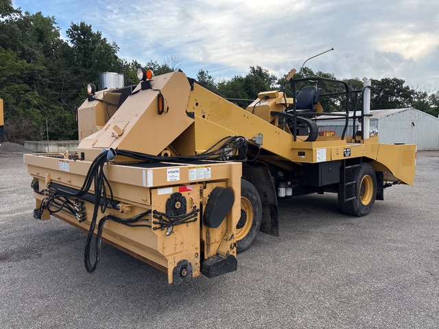 2003 Etnyre Quad Chip Spreader