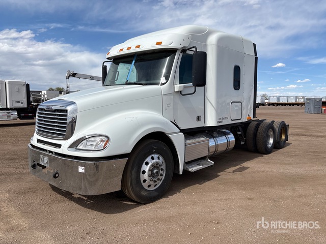 2016 Freightliner Columbia 120 6x4 T/A Sleeper Truck Tractor (Glider Kit)