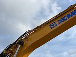 v2 Chassis - Excavator with 