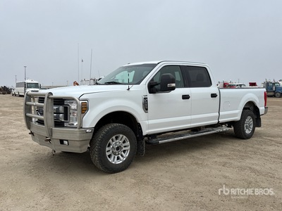 2018 Ford F-250 XLT 4x4 Crew Cab Pick-up