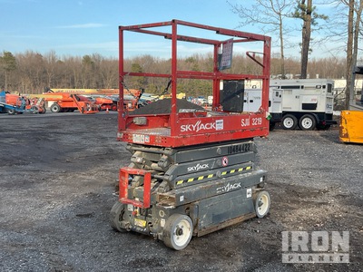 2016 Skyjack SJIII 3219 Electric Scissor Lift