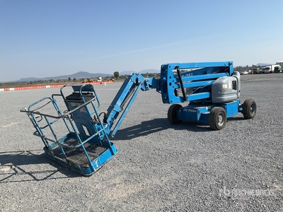 2016 Genie Z4525J 2WD Electric Elevador Articulado / Articulating Boom Lift