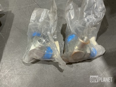 (20) Government Contracts 1120087C1 Tube to Boss Elbows