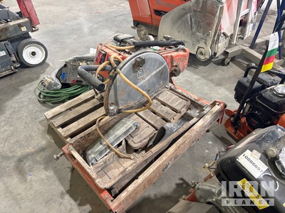 2022 Husqvarna MS360 ブリックカッター