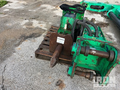 2021 Okada ORV2500H Q/C Hydraulic Breaker