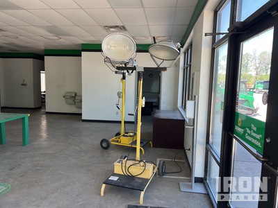 2018 CEP 5322 2000 W Torre de iluminación