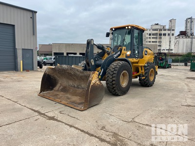 2021 John Deere 544P Radlader