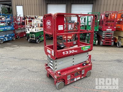 2017 MEC 1330SE Electric Scissor Lift
