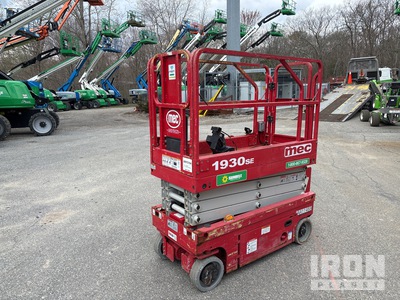 2017 MEC 1930SE Electric Scissor Lift