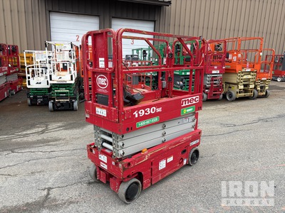 2017 MEC 1930SE Electric Scissor Lift