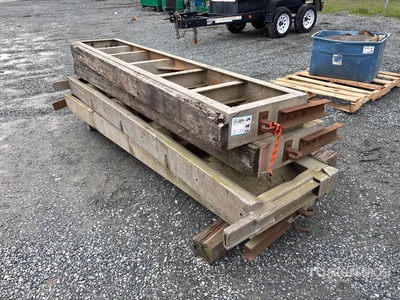 Quantity of (4) Step deck Load Levelers Divers