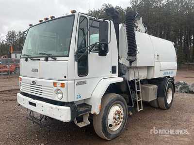 Johnston on 1999 Sterling SC7000 Veegwagen (Inoperable)