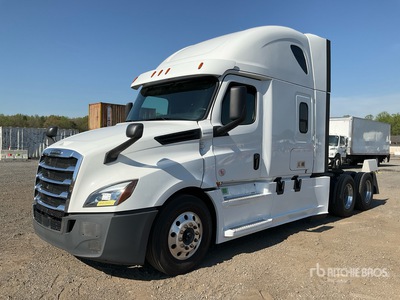 2020 Freightliner Cascadia 126 6x4 T/A Sleeper Truck Tractor