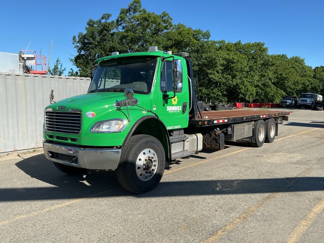 2016 Freightliner Business Class M2 6x4 Rollback Truck