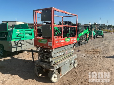 2015 Skyjack SJ 3219 Electric Scissor Lift