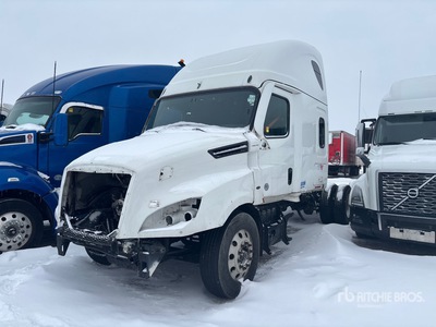 2020 Freightliner Cascadia 126 6x4 T/A Sleeper Truck Tractor (Inoperable)