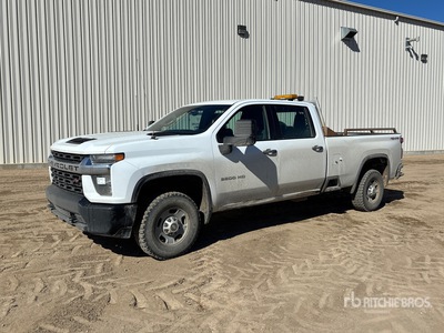 2020 Chevrolet Silverado 2500 4x4 Crew Cab Pickup