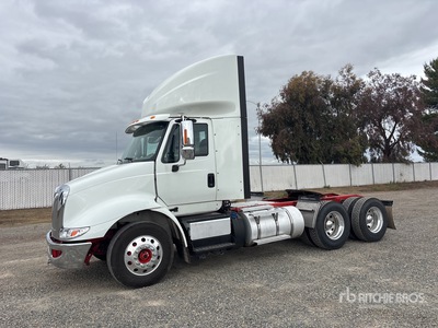 2018 International 8600 6x4 トラックトラクター（T/A）