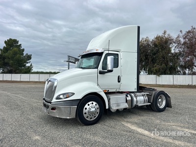 2021 International RH613 4x2 S/A Day Cab Truck Tractor