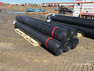 Quantity of (5) 13.1 Ft × 164 Ft / 246 Ft Geogrid Soil Stabilization