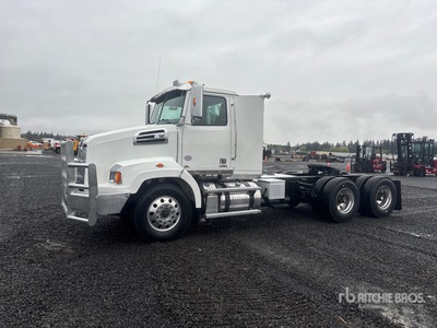 2022 Western Star 4700 6x4 T/A Day Cab Truck Tractor