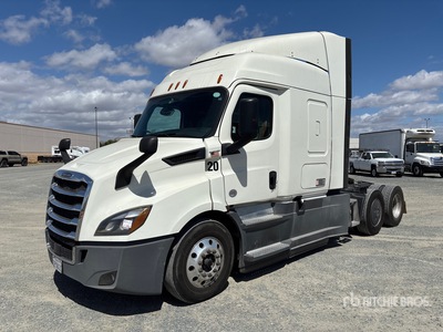 2019 Freightliner Cascadia 116 6x4 T/A Sleeper Truck Tractor