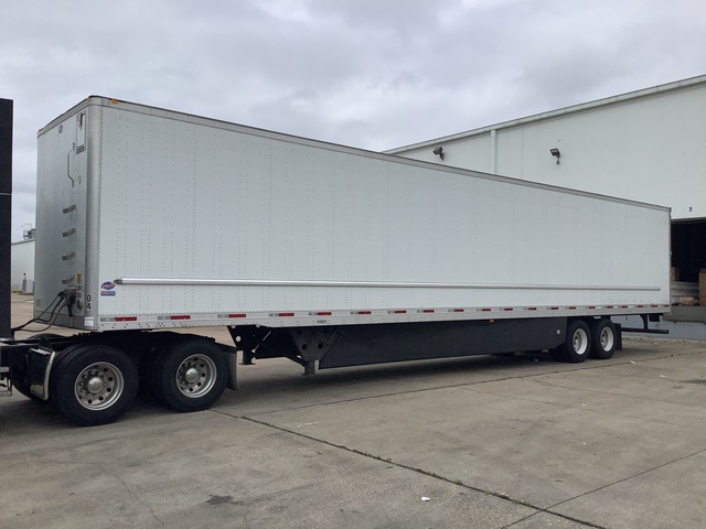 2022 Utility VS2DX 53 ft T/A Van Trailer