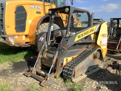 2014 New Holland C227 Compact Track Loader (Inoperable)