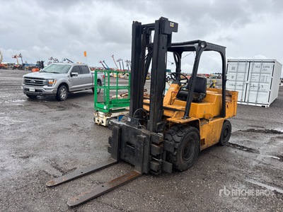 Cat Pneumatic Tire Heftruck