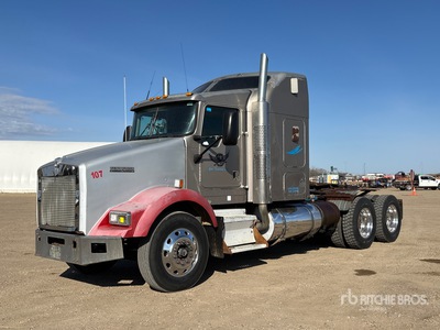 1999 Kenworth T800 6x4 Ciągnik siodłowy T/A z kabiną sypialną