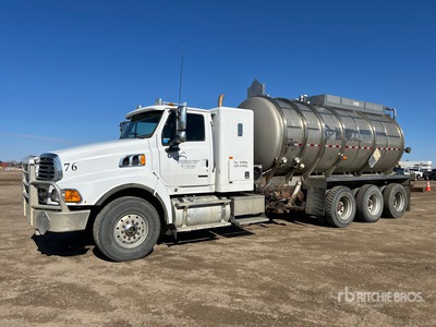 2009 Sterling LT9500 20500 L 8x6 Sleeper شاحنة صهاريج