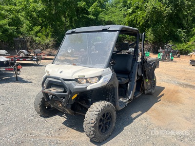 2022 Can-Am Defender مركبة متعددة الأغراض