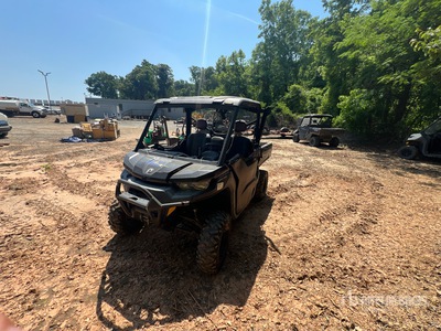 2022 Can-Am Defender 4x4 Utility Vehicle