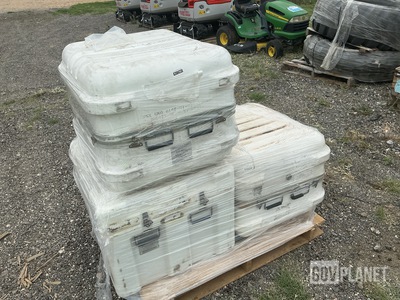 (3) Storage Cases