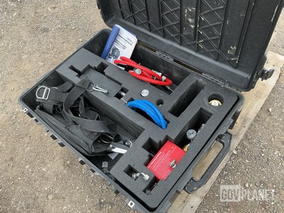 (2) CV International 410700-3 Nitrogen Backpack Service Systems